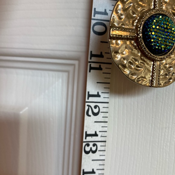 Necklace and earrings set. Copper look with iridescent accents. Great cond - Picture 5 of 9